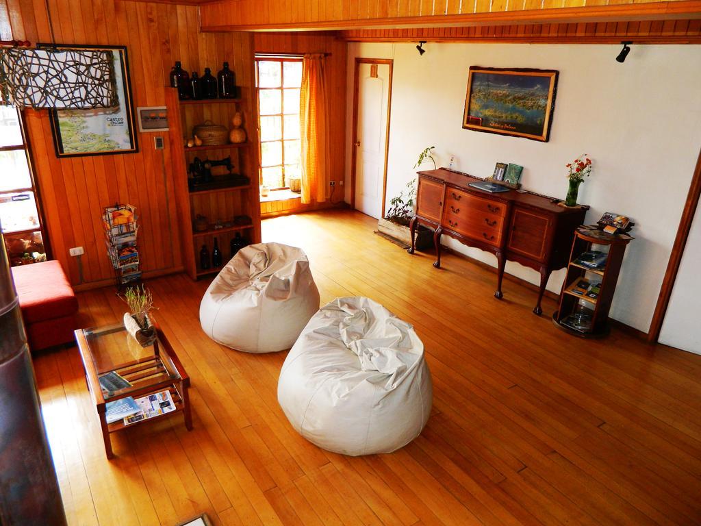 Hostal Torre De Babel Castro Zewnętrze zdjęcie