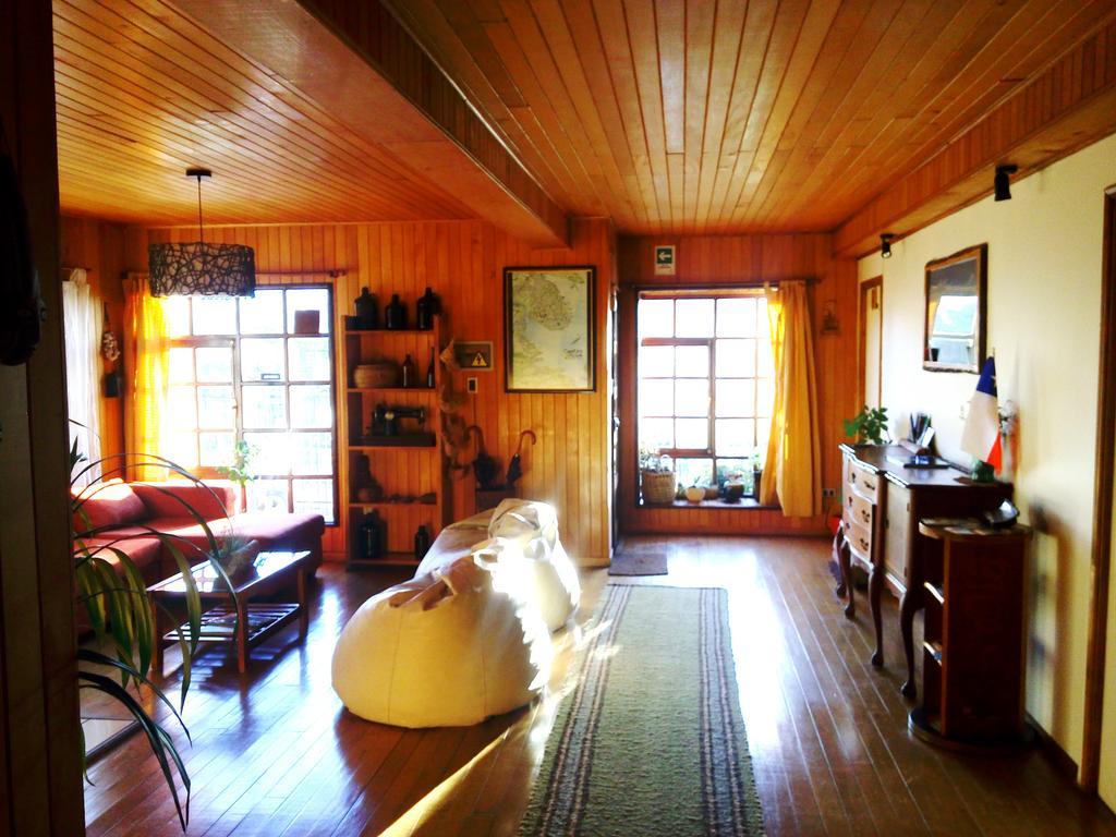 Hostal Torre De Babel Castro Zewnętrze zdjęcie